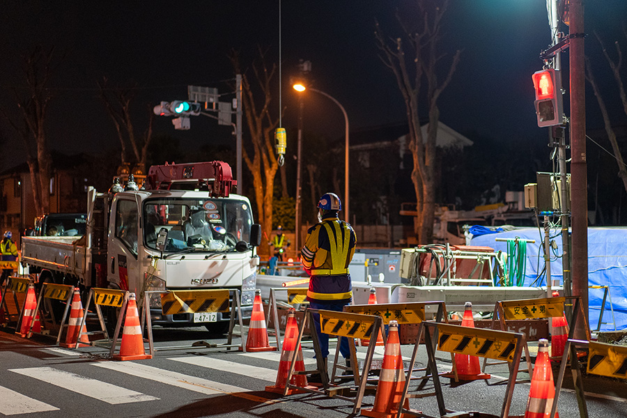 土木現場の夜間警備